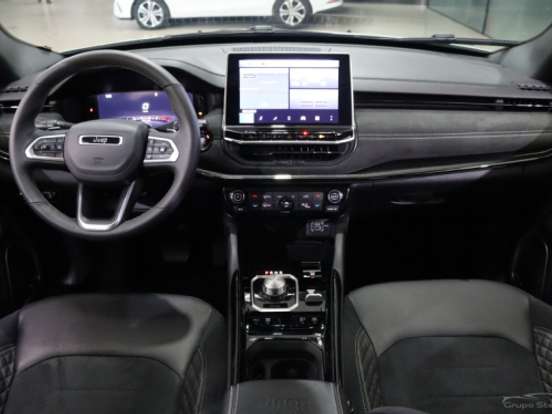 JEEP-COMMANDER-2.0 HURRICANE 4 TURBO GASOLINA BLACKHAWK AT9 JEEP-COMMANDER-2025