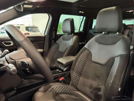 JEEP-COMMANDER-2.0 HURRICANE 4 TURBO GASOLINA BLACKHAWK AT9 JEEP-COMMANDER-2025