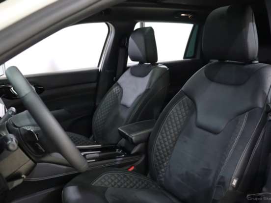 JEEP-COMMANDER-2.0 HURRICANE 4 TURBO GASOLINA BLACKHAWK AT9 JEEP-COMMANDER-2025