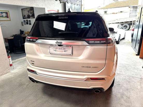 JEEP-COMMANDER-2024