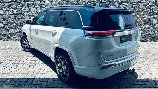 JEEP-COMMANDER-2.0 TD380 TURBO DIESEL OVERLAND AT9 JEEP-COMMANDER-2021