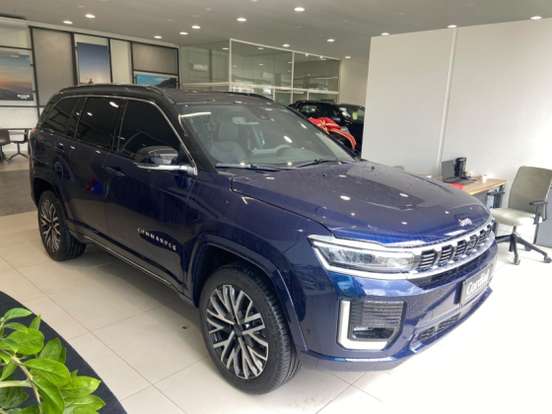 JEEP-COMMANDER-2025