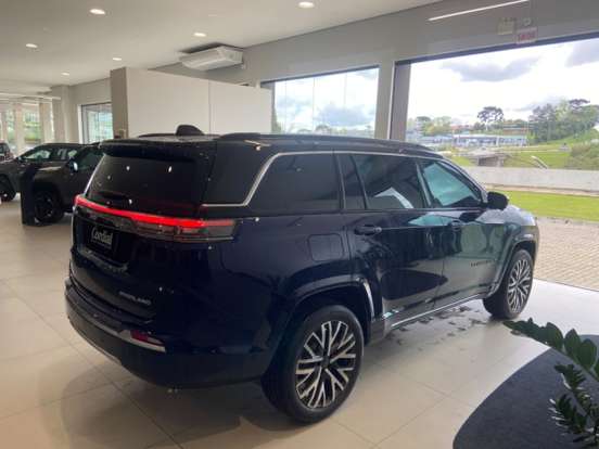 JEEP-COMMANDER-2025