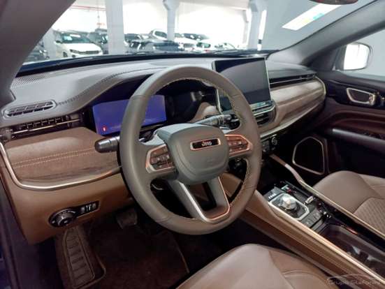 JEEP-COMMANDER-2025