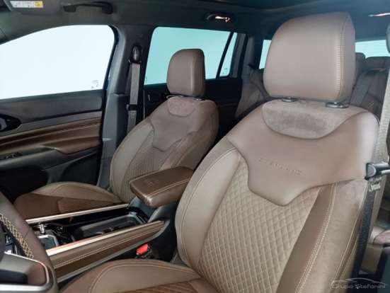 JEEP-COMMANDER-2025
