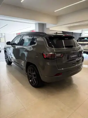 JEEP-COMPASS-2024