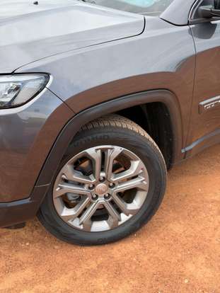 JEEP-COMPASS-1.3 T270 TURBO FLEX LONGITUDE AT6 JEEP-COMPASS-2023