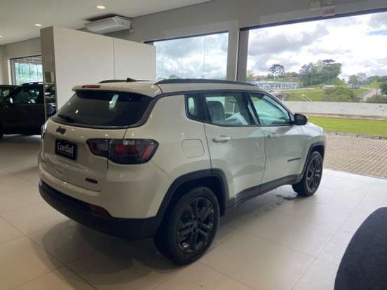 JEEP-COMPASS-1.3 T270 TURBO FLEX LONGITUDE AT6 JEEP-COMPASS-2025