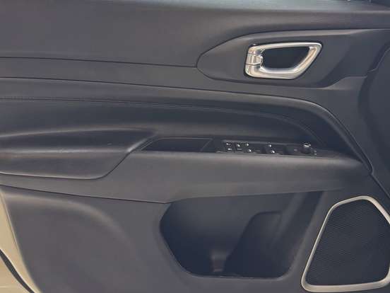 JEEP-COMPASS-2021