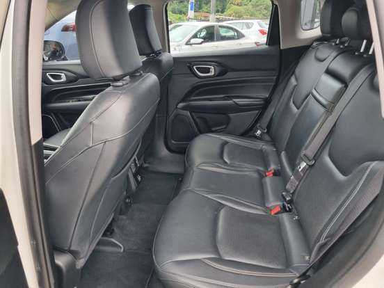 JEEP-COMPASS-2023
