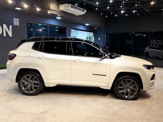 JEEP-COMPASS-2025
