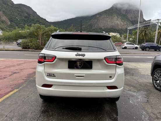 JEEP-COMPASS-2021