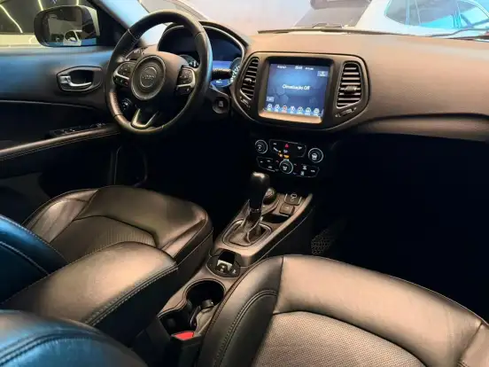 JEEP-COMPASS-2.0 16V DIESEL LONGITUDE 4X4 AUTOMÁTICO JEEP-COMPASS-2020