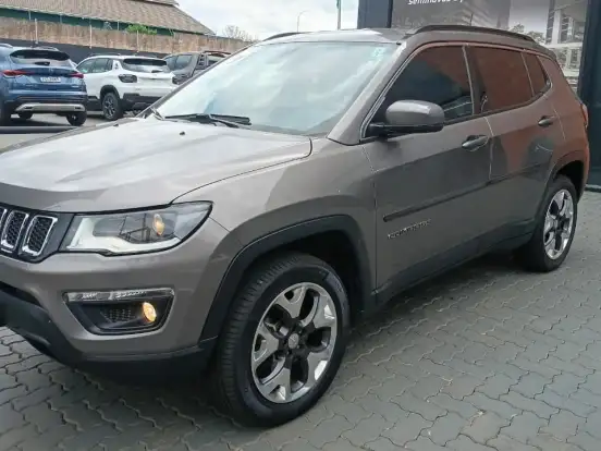 JEEP-COMPASS-2.0 16V DIESEL LONGITUDE 4X4 AUTOMÁTICO JEEP-COMPASS-2018
