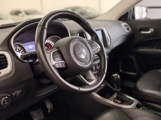 JEEP-COMPASS-2.0 16V FLEX LONGITUDE AUTOMÁTICO JEEP-COMPASS-2019