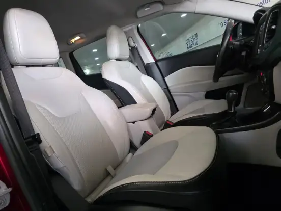JEEP-COMPASS-2.0 16V FLEX LONGITUDE AUTOMÁTICO JEEP-COMPASS-2018