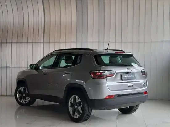 JEEP-COMPASS-2.0 16V FLEX LONGITUDE AUTOMÁTICO JEEP-COMPASS-2019