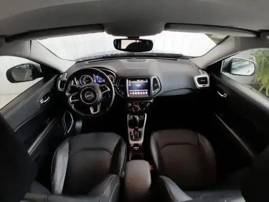 JEEP-COMPASS-2.0 16V FLEX LONGITUDE AUTOMÁTICO JEEP-COMPASS-2019
