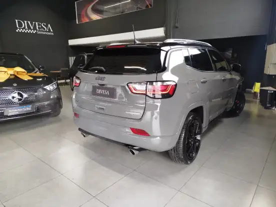 JEEP-COMPASS-2.0 HURRICANE 4 TURBO GASOLINA BLACKHAWK AT9 JEEP-COMPASS-2025
