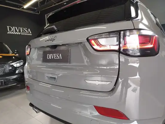 JEEP-COMPASS-2025