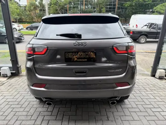 JEEP-COMPASS-2024