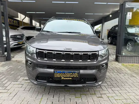 JEEP-COMPASS-2.0 HURRICANE 4 TURBO GASOLINA BLACKHAWK AT9 JEEP-COMPASS-2024