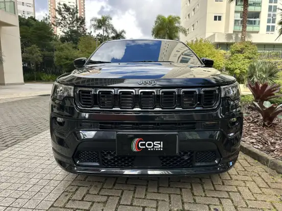 JEEP-COMPASS-2.0 HURRICANE 4 TURBO GASOLINA BLACKHAWK AT9 JEEP-COMPASS-2025