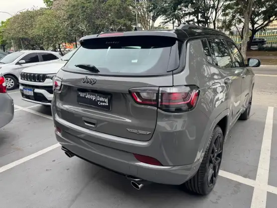 JEEP-COMPASS-2.0 HURRICANE TURBO FLEX BLACKHAWK AT9 JEEP-COMPASS-2025