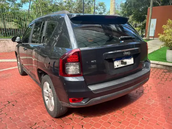 JEEP-COMPASS-2014