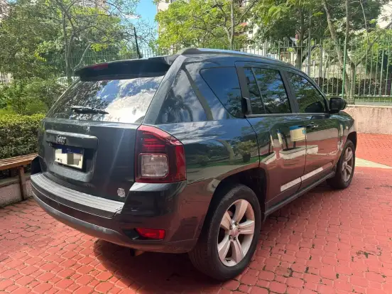 JEEP-COMPASS-2.0 SPORT 4X2 16V GASOLINA 4P AUTOMÁTICO JEEP-COMPASS-2014