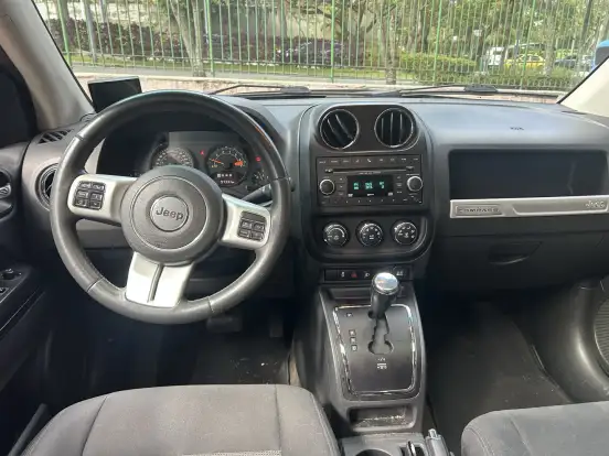 JEEP-COMPASS-2014