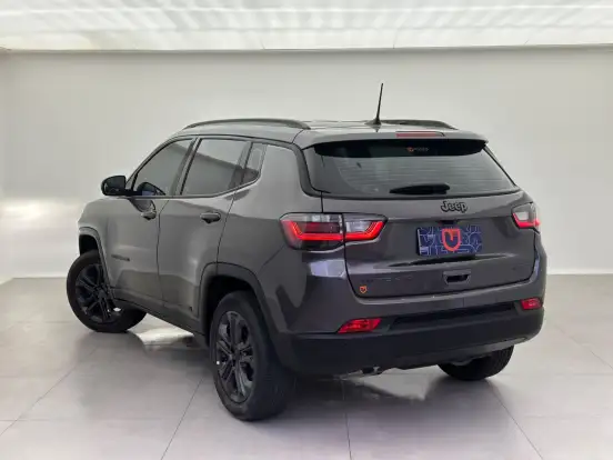 JEEP-COMPASS-2021