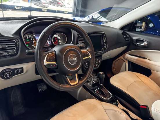 JEEP-COMPASS-2.0 16V DIESEL LIMITED 4X4 AUTOMÁTICO JEEP-COMPASS-2018