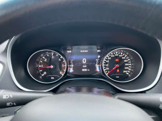 JEEP-COMPASS-2.0 16V DIESEL LONGITUDE 4X4 AUTOMÁTICO JEEP-COMPASS-2019