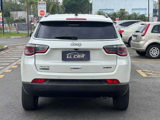 JEEP-COMPASS-2.0 16V DIESEL LONGITUDE 4X4 AUTOMÁTICO JEEP-COMPASS-2019