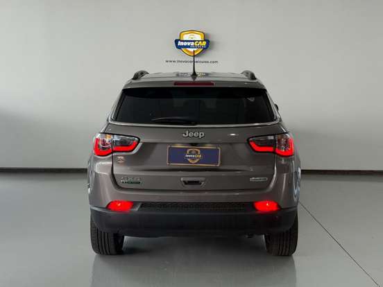 JEEP-COMPASS-2.0 16V DIESEL LONGITUDE 4X4 AUTOMÁTICO JEEP-COMPASS-2021