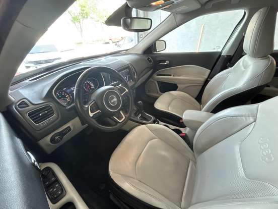 JEEP-COMPASS-2021