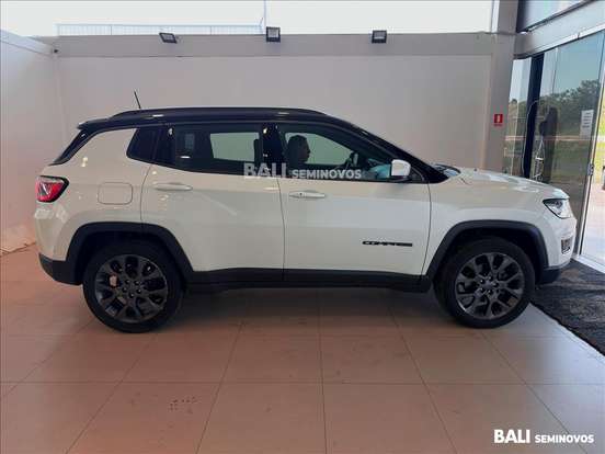 JEEP-COMPASS-2020