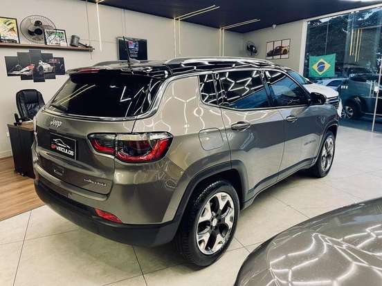 JEEP-COMPASS-2.0 16V FLEX LIMITED AUTOMÁTICO JEEP-COMPASS-2018