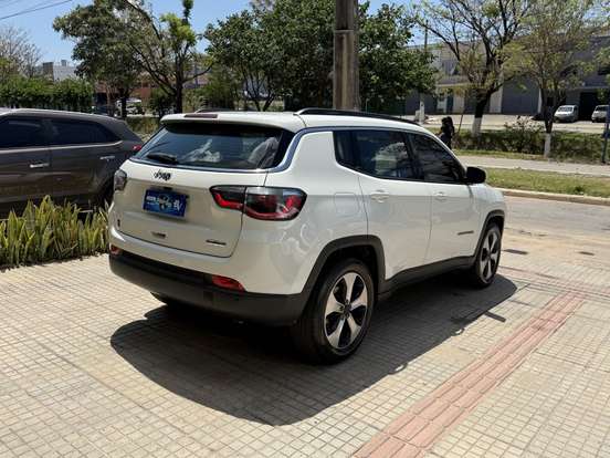 JEEP-COMPASS-2.0 16V FLEX LONGITUDE AUTOMÁTICO JEEP-COMPASS-2017
