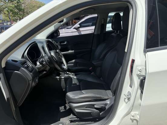 JEEP-COMPASS-2.0 16V FLEX LONGITUDE AUTOMÁTICO JEEP-COMPASS-2017