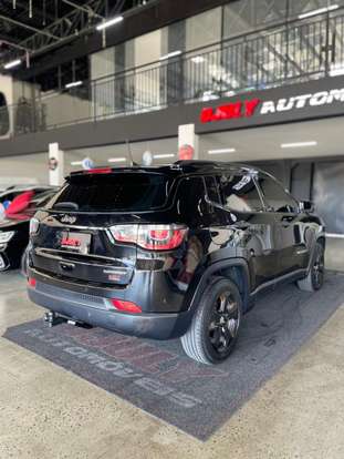 JEEP-COMPASS-2.0 16V FLEX LONGITUDE AUTOMÁTICO JEEP-COMPASS-2017