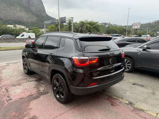 JEEP-COMPASS-2.0 16V FLEX LONGITUDE AUTOMÁTICO JEEP-COMPASS-2020