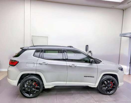 JEEP-COMPASS-2024