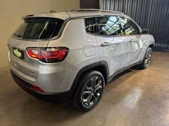 JEEP-COMPASS-2021
