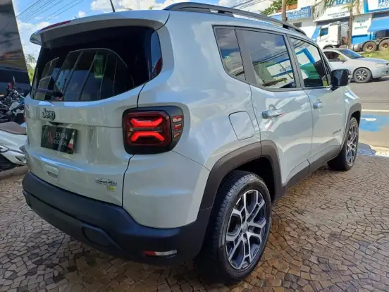 JEEP-RENEGADE-2022