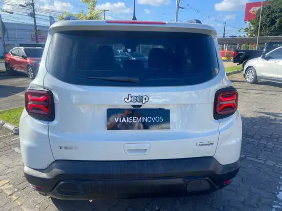 JEEP-RENEGADE-2022