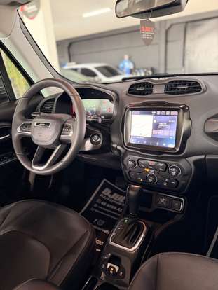 JEEP-RENEGADE-2025
