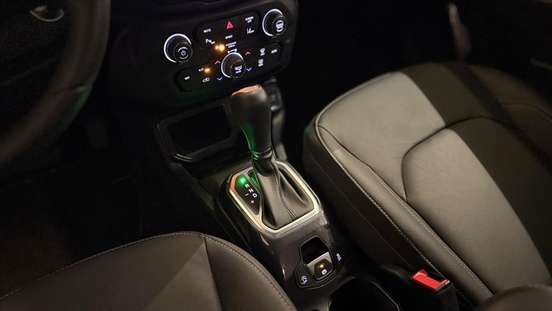 JEEP-RENEGADE-2023