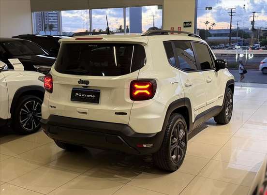 JEEP-RENEGADE-2023